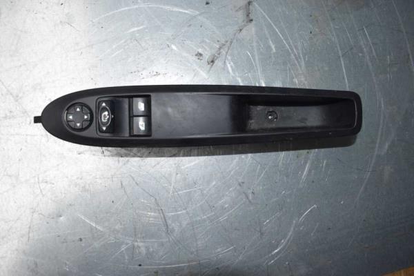 BOUTON LEVE VITRE GAUCHE CITROEN DS3/C3 ( 2VITRES ) - Vue 1